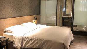 Premium bedding, in-room safe, individually furnished, desk