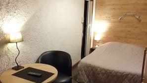 Cortinas opacas y sistema de insonorización