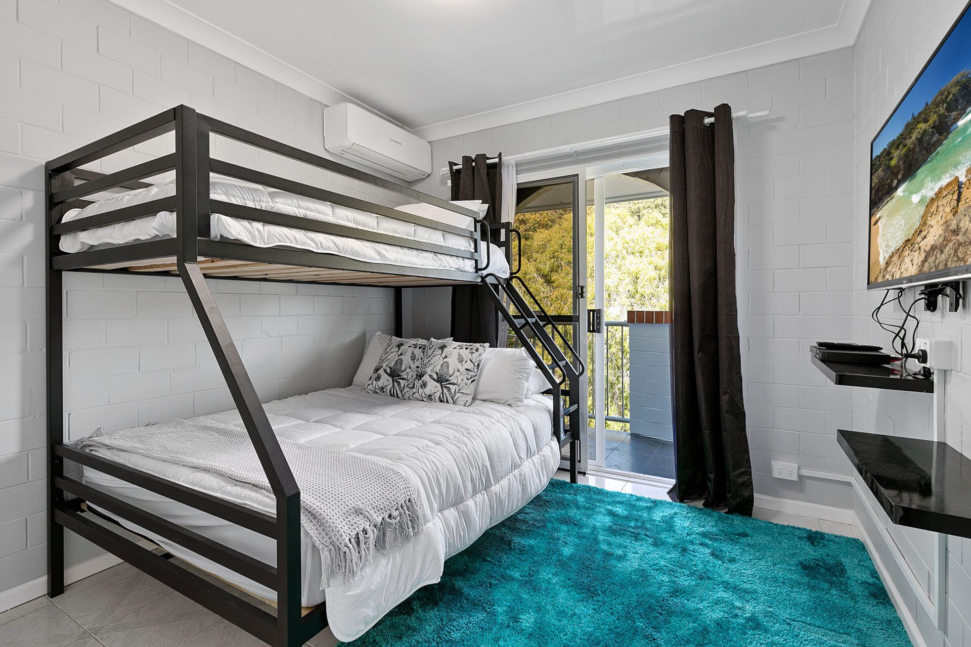 21 The Islander Resort