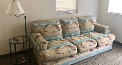 Thunderbird Motel