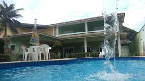 Piscina externa