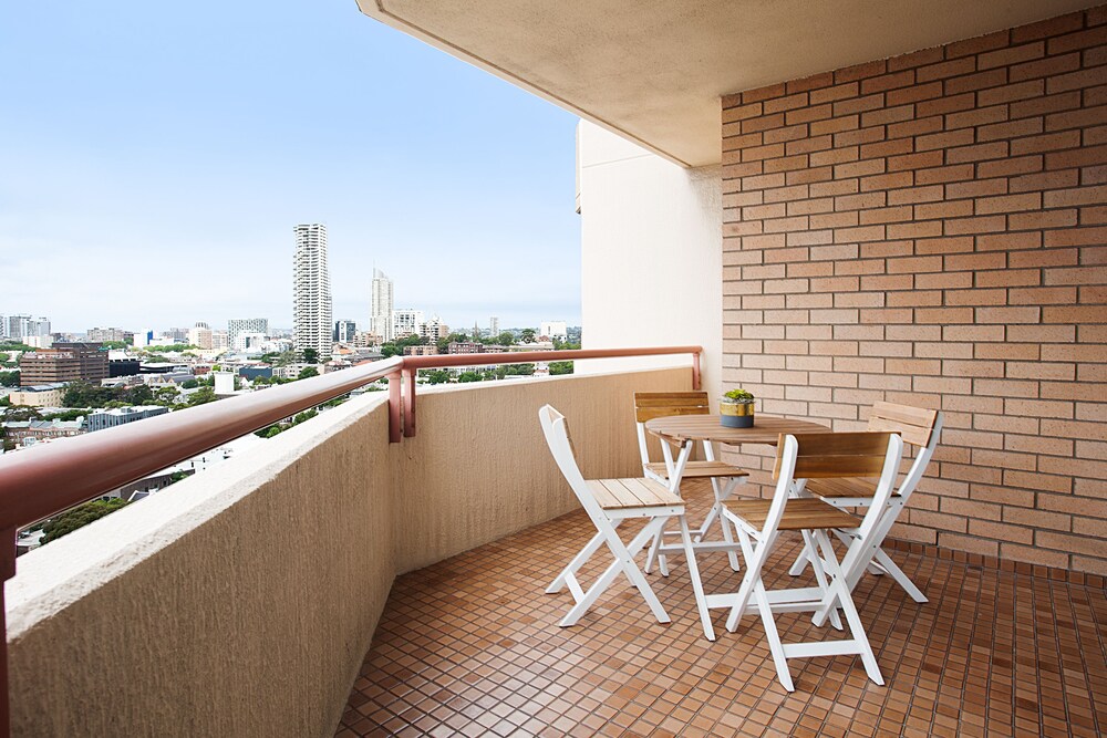 Urban Rest - The Clarence 2 Bed