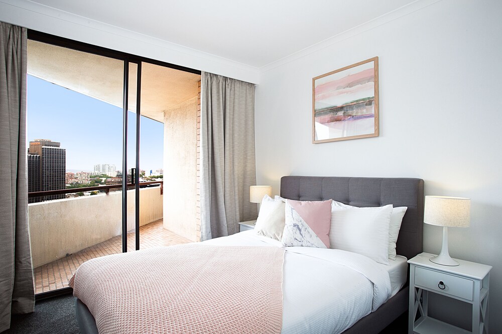 Urban Rest - The Clarence 2 Bed