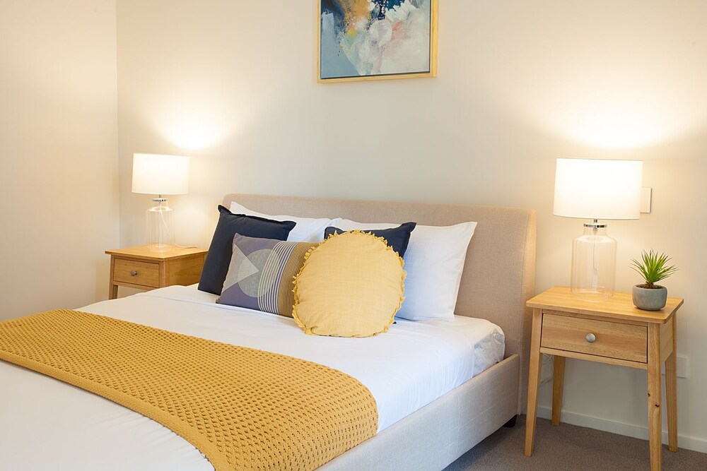 Urban Rest - The Clarence 1 Bed