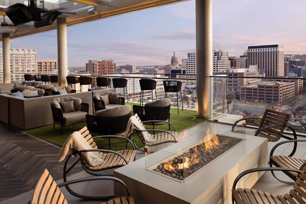AC Hotel AustinUniversity in Austin Best Rates & Deals on Orbitz