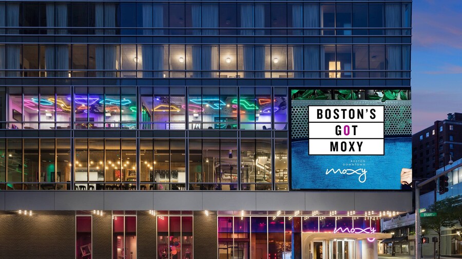 Moxy Boston Downtown, a Marriott Hotel