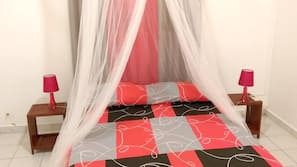 1 bedroom, iron/ironing board, free WiFi