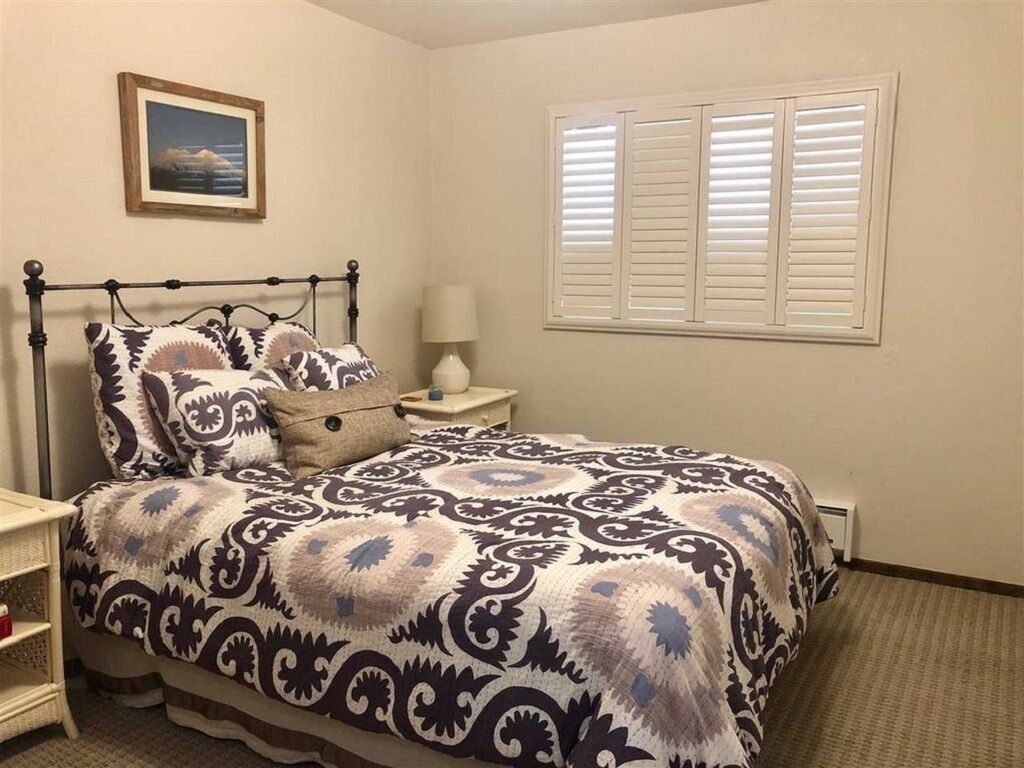 Caroline's Pearl - Mountain view, meadow or village adventure - 10 minute walk in Mount Shasta, United States