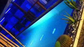 Piscina all'aperto