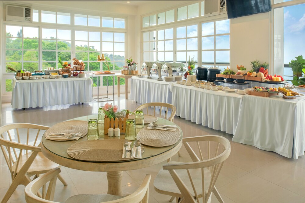 Stellar Potter's Ridge, Laurel Room Prices & Reviews Travelocity