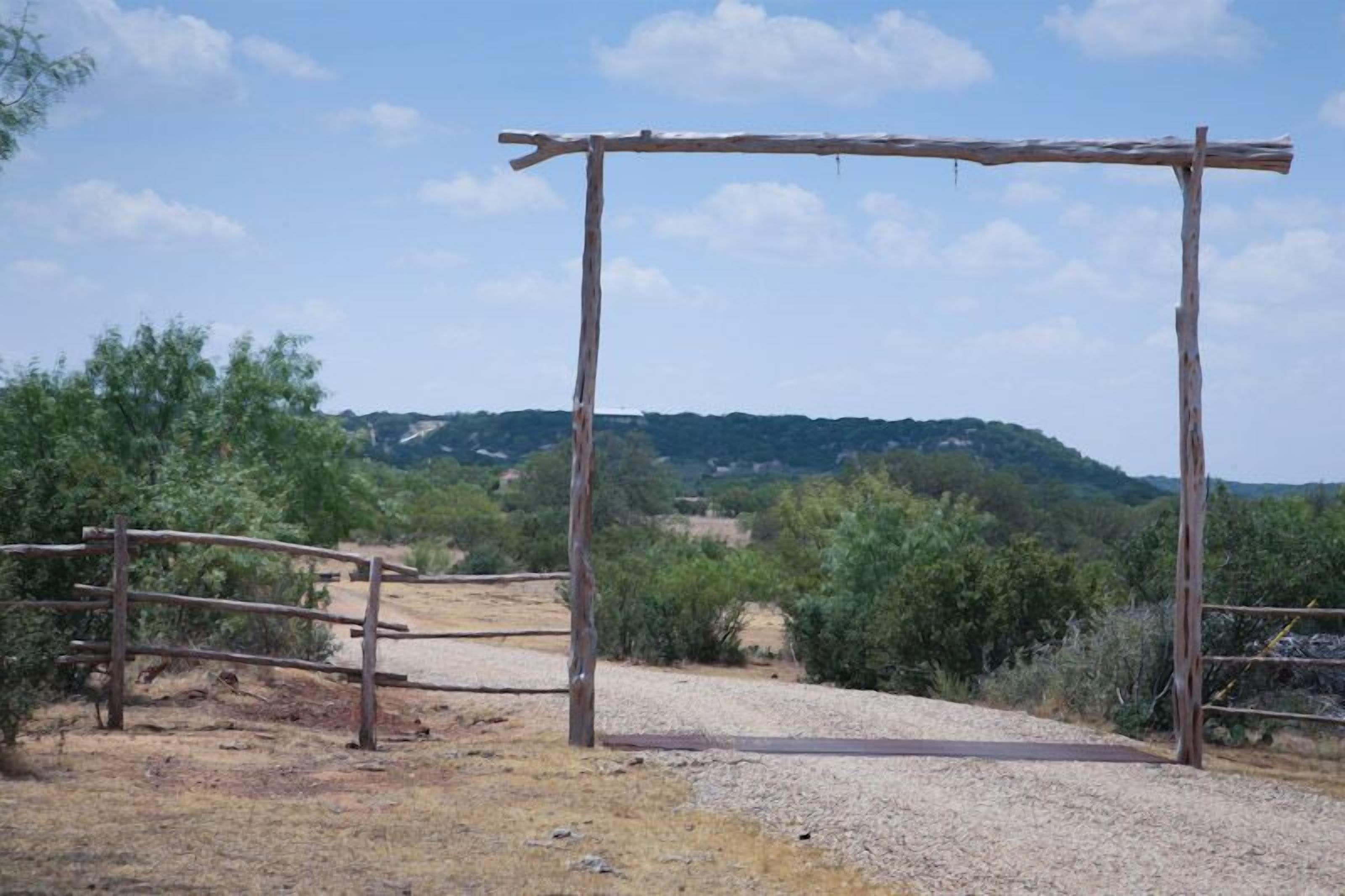 Rockview Cabin 2 Spectacular Views of Enchanted Rock ...
