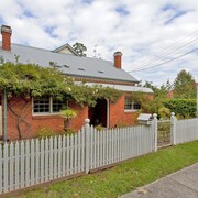 Albury Cottages 10 Best Holiday Cottages In 2020 Wotif