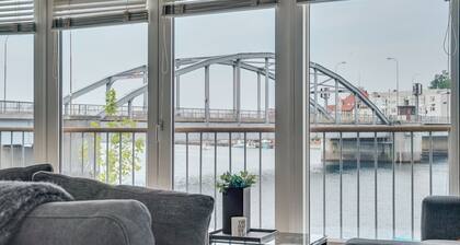 Luxury City Harbour apartment 2 bedroom
