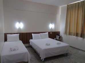 Hypo-allergenic bedding, minibar, individually furnished