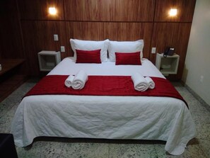 Hypo-allergenic bedding, minibar, individually furnished