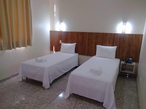 Hypo-allergenic bedding, minibar, individually furnished