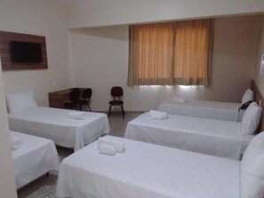 Hypo-allergenic bedding, minibar, individually furnished