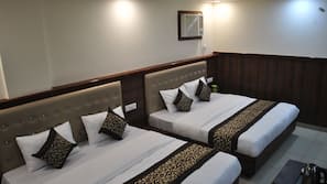 In-room safe, iron/ironing board, free WiFi