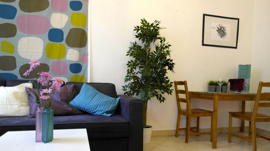 Budget Apartment by Hi5 - József Attila 18.