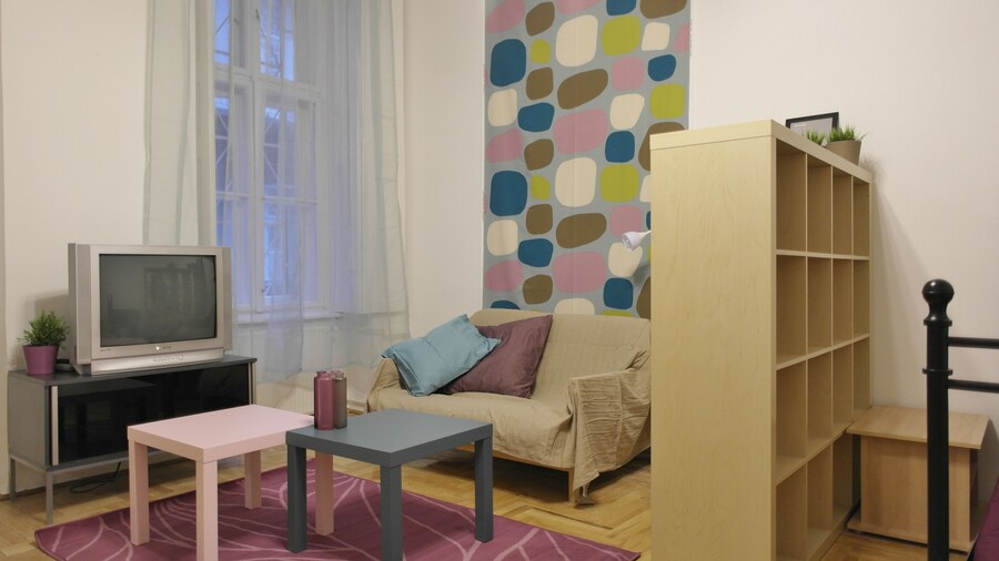 Budget Apartment by Hi5 - Hold Street