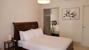 Ropa de cama de alta calidad y colchones con acolchado adicional