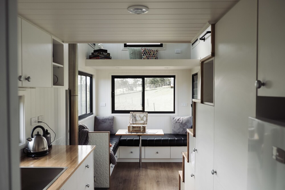 Tilba Lake Pods