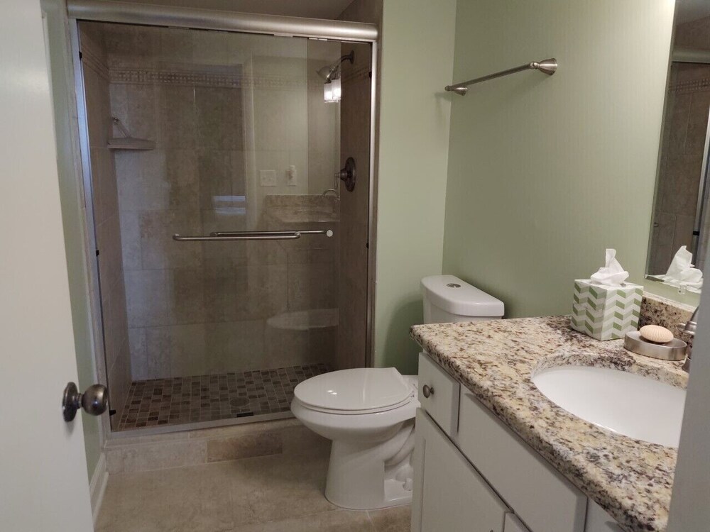 Ocean View Condo in the Dunes and Golden Mile area.