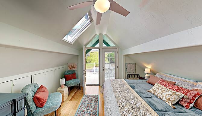 Ensuite Bedroom Plus Clear Bubble Tent W Queen Size Bed In Kula Hi Expedia Ensuite Bedroom Plus Clear Bubble Tent W Queen Size Bed In Kula Hi Expedia