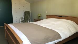 1 chambre, décoration personnalisée, ameublement personnalisé
