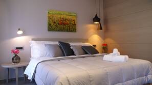 Hochwertige Bettwaren, Daunenbettdecken, Pillowtop-Betten, Zimmersafe
