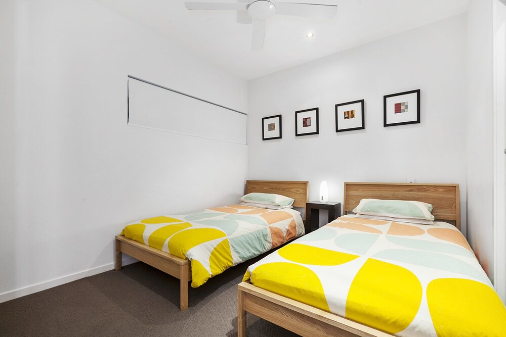 10 Park - Blue Ocean Views - the Beautiful Beaches and Surfing at Your Fingertips