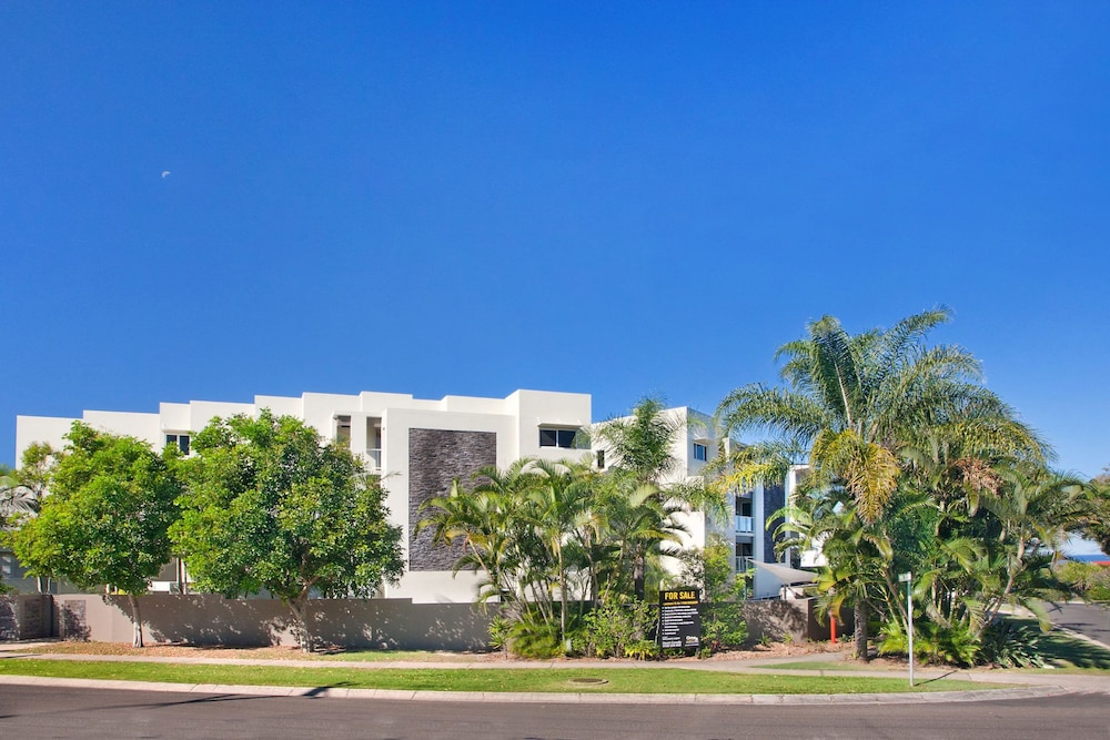 10 Park - Blue Ocean Views - the Beautiful Beaches and Surfing at Your Fingertips