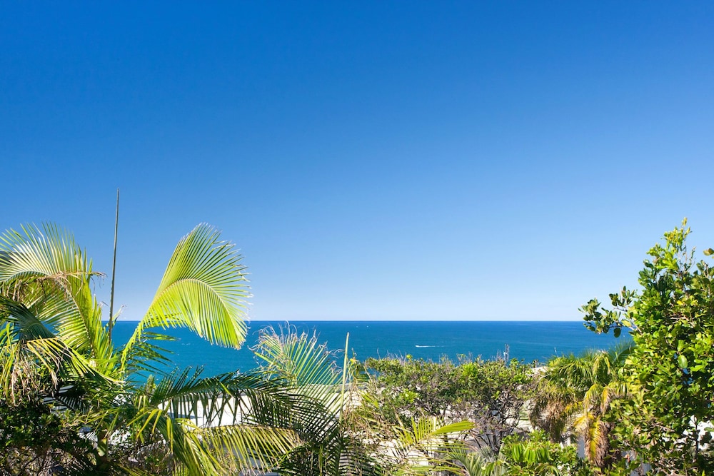 10 Park - Blue Ocean Views - the Beautiful Beaches and Surfing at Your Fingertips
