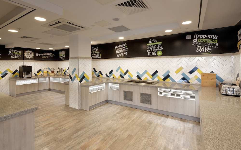 Hampton by Hilton Leeds City Centre Reviews, Photos & Rates Hampton by Hilton Leeds City Centre Reviews, Photos & Rates