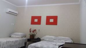 Free WiFi, linens