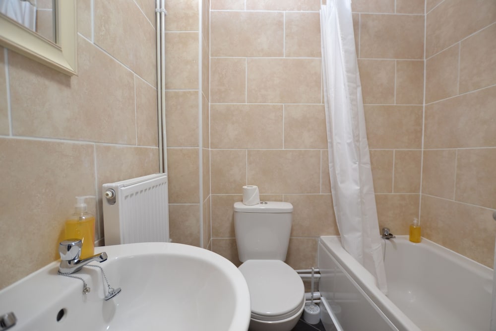 Nelson Serviced Apartments AU104 Deals & Reviews (Gloucester, GBR