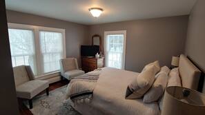 Down comforters, free WiFi, linens