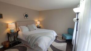 Down comforters, free WiFi, linens