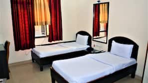 Rollaway beds, free WiFi