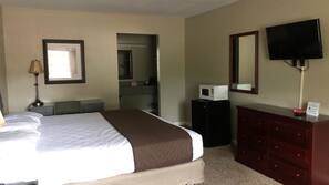 Desk, free WiFi, linens