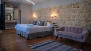 Iron/ironing board, free cribs/infant beds, rollaway beds, free WiFi