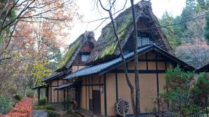 保險箱、設計每間自成一格、熨斗/熨衫板、免費 Wi-Fi