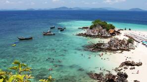 Privatstrand, Massagen am Strand, Kajakfahren