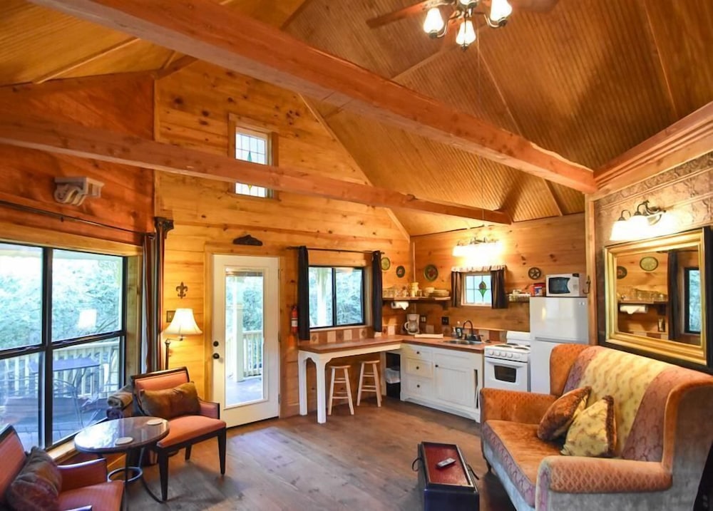 Scenic Hill Retreat in Brenham, United States