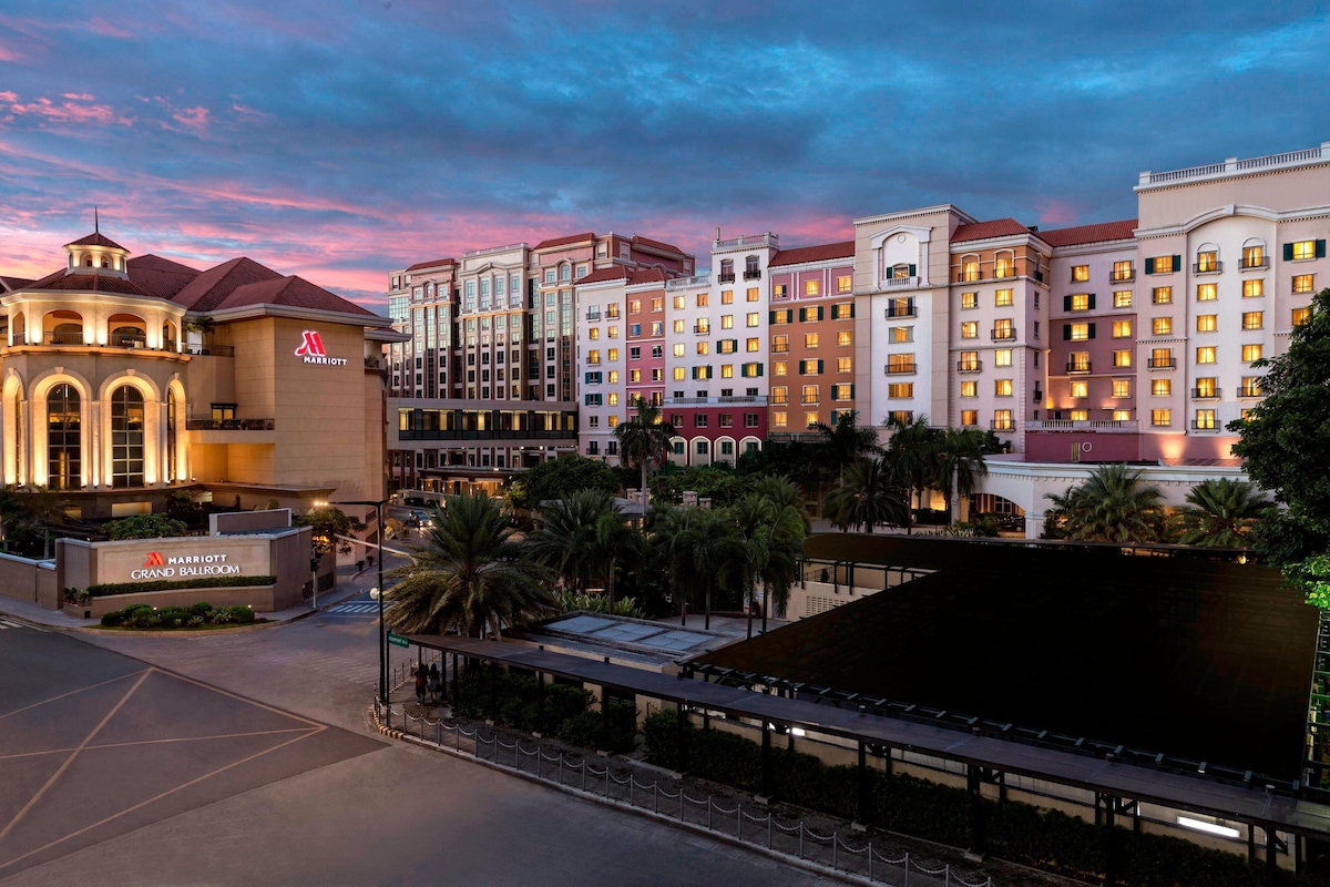 Manila Marriott Hotel