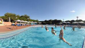 Piscina all'aperto