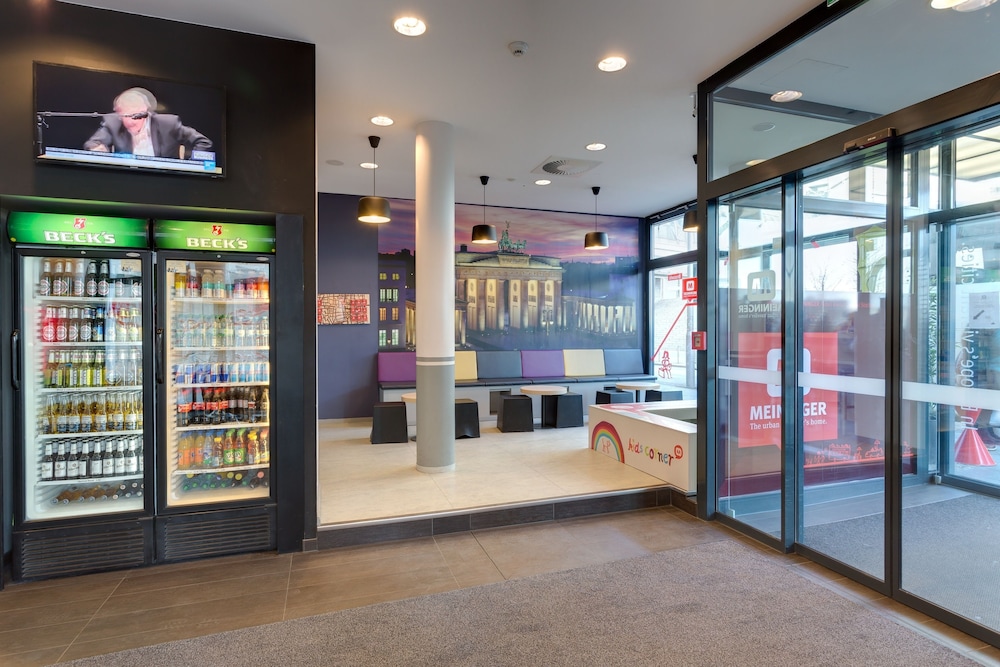 Foto - MEININGER Hotel Berlin Hauptbahnhof