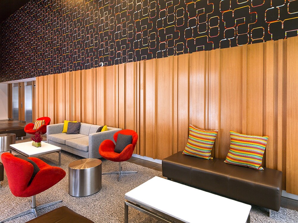 Travelodge Hotel Melbourne Docklands