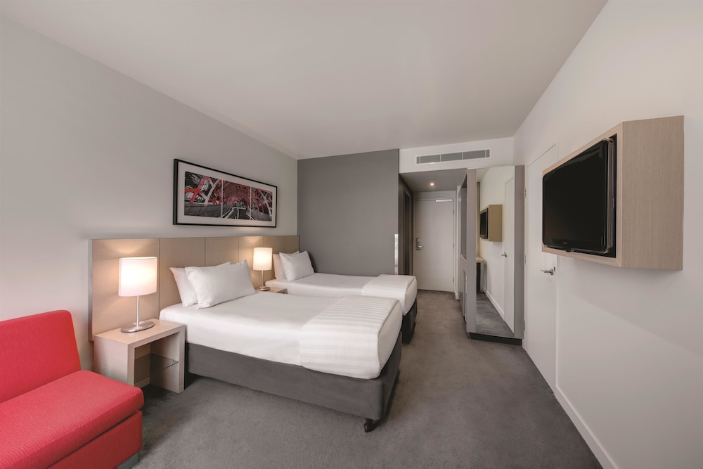 Travelodge Hotel Melbourne Docklands