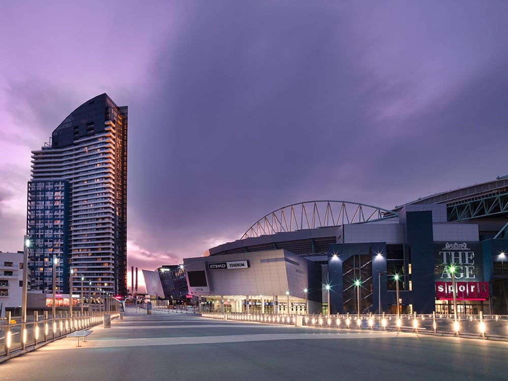 Exterior, Travelodge Hotel Melbourne Docklands